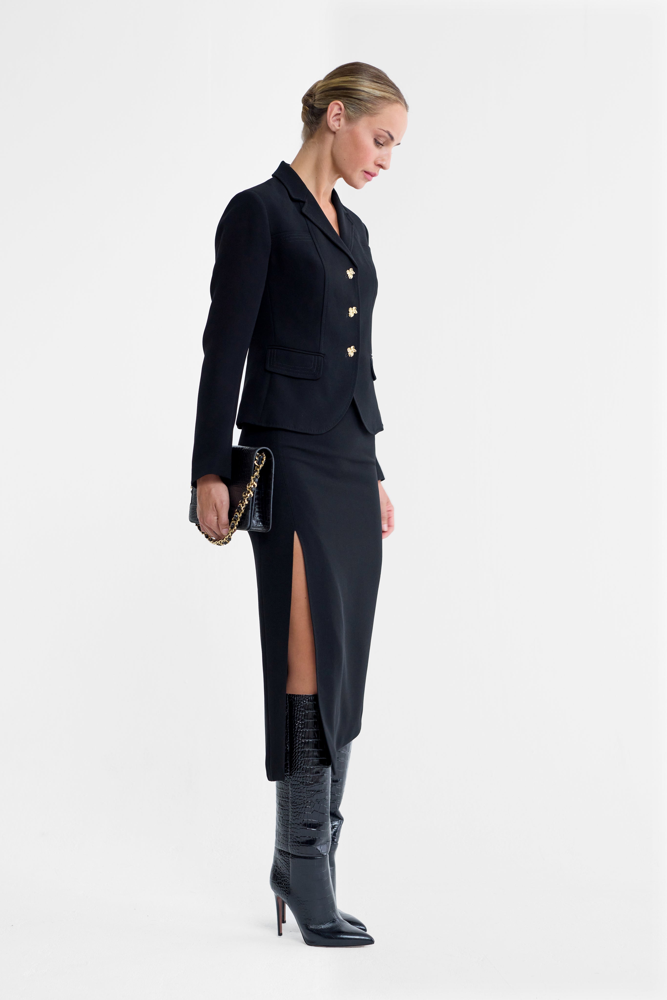 Diva Short Tailored Jacket in Black