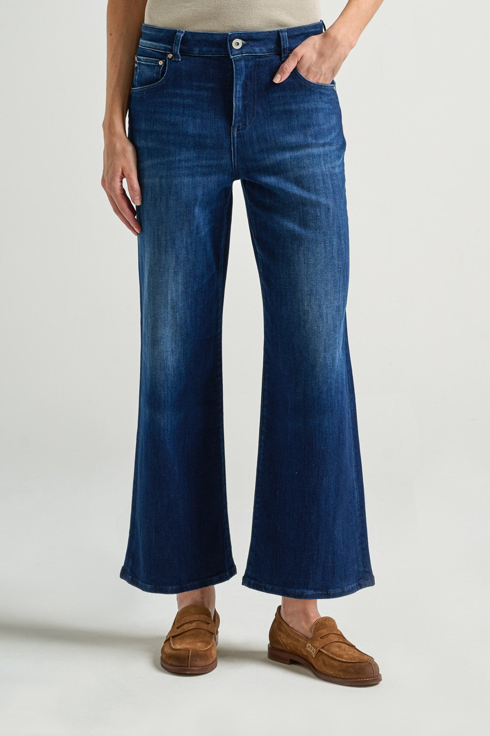 Saige Crop Jeans