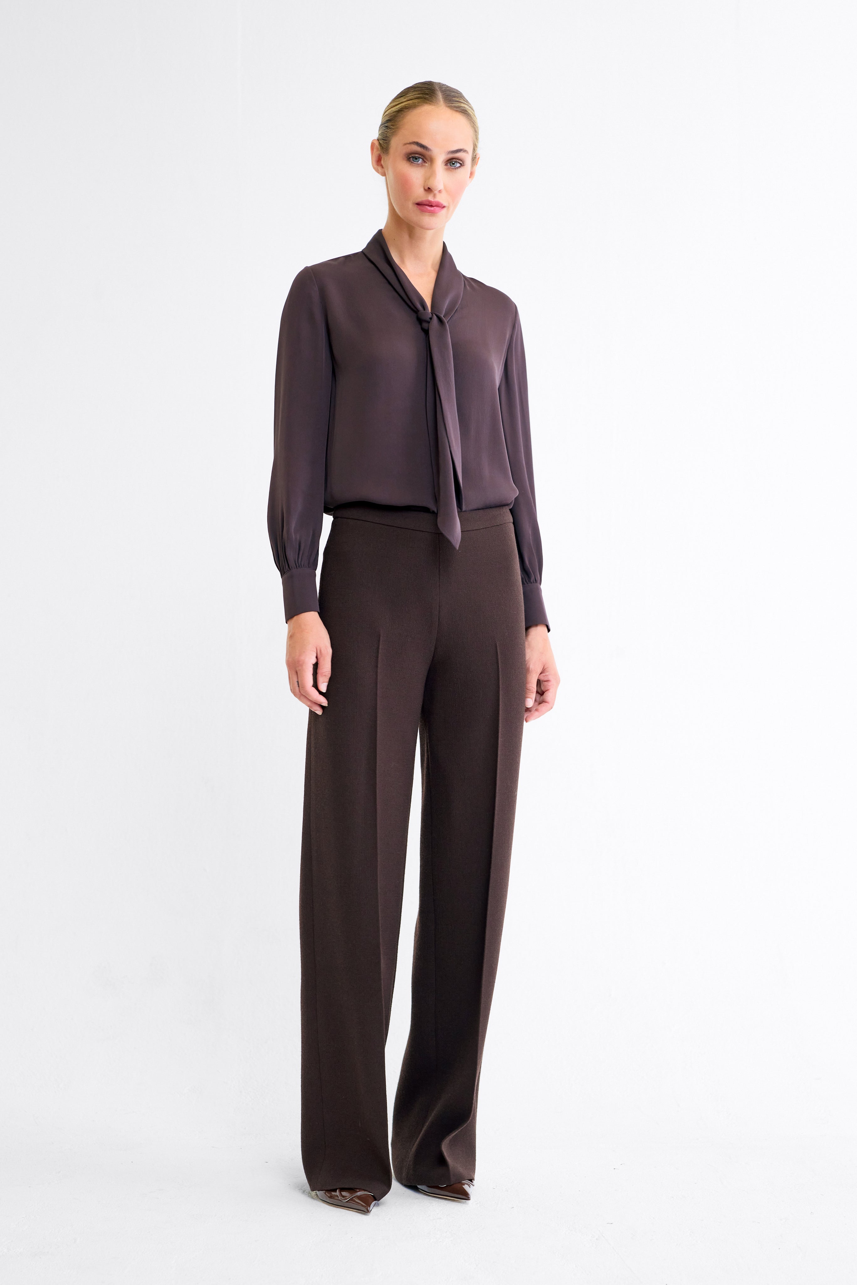 Julie Wool Wide-Leg Trousers in Espresso