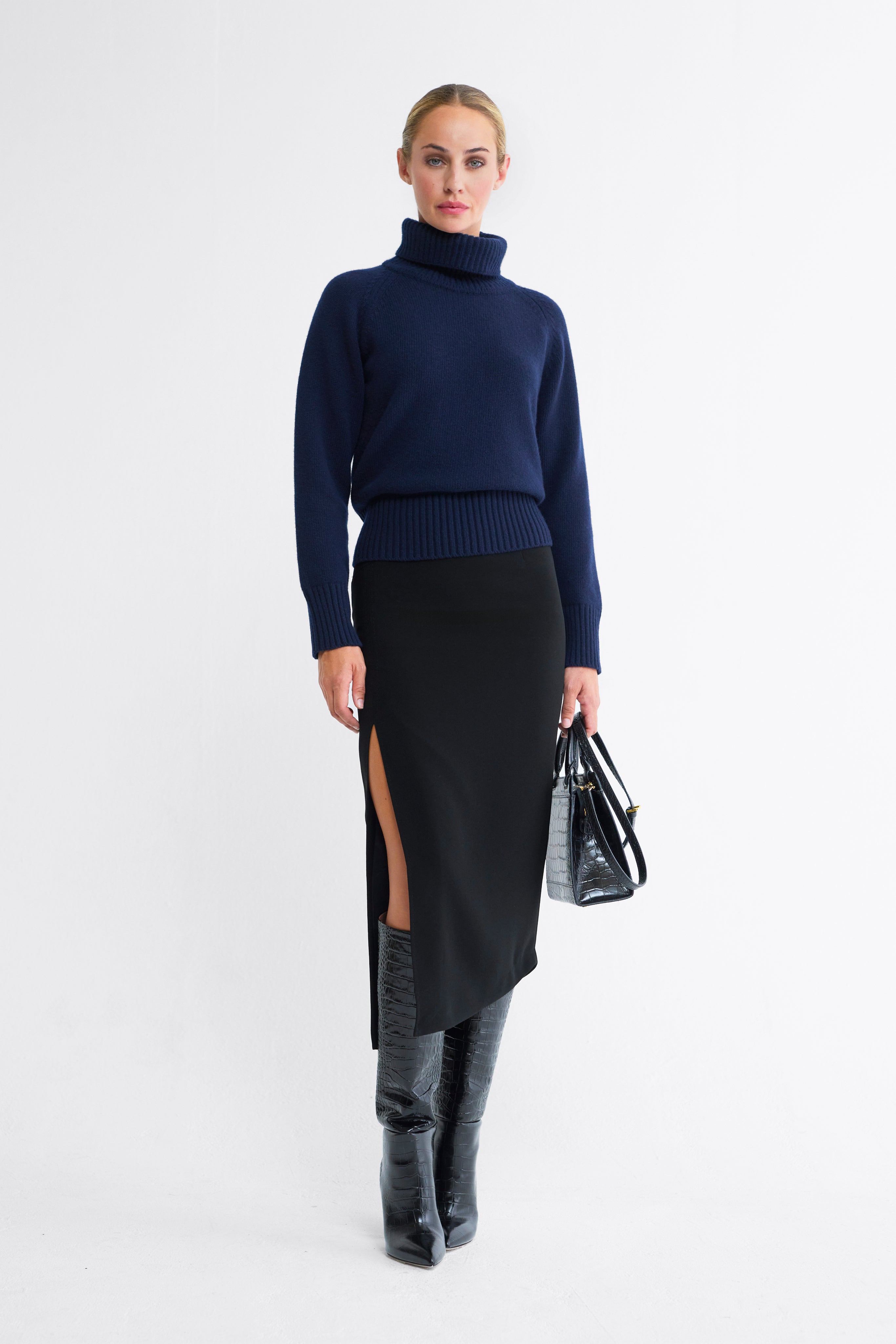 Macy Wool-Cashmere Roll Neck Sweater in Navy