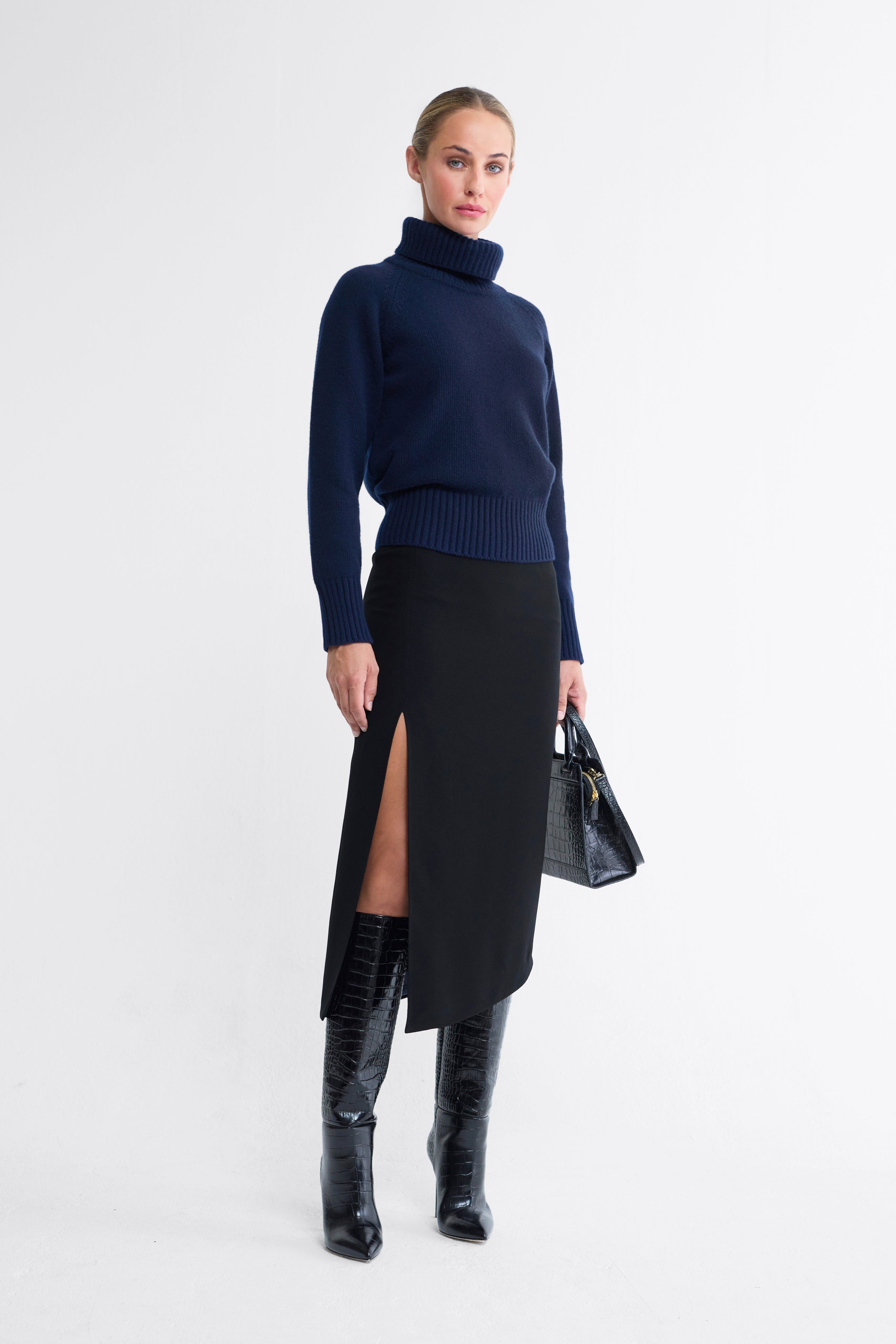 Macy Wool-Cashmere Roll Neck Sweater in Navy