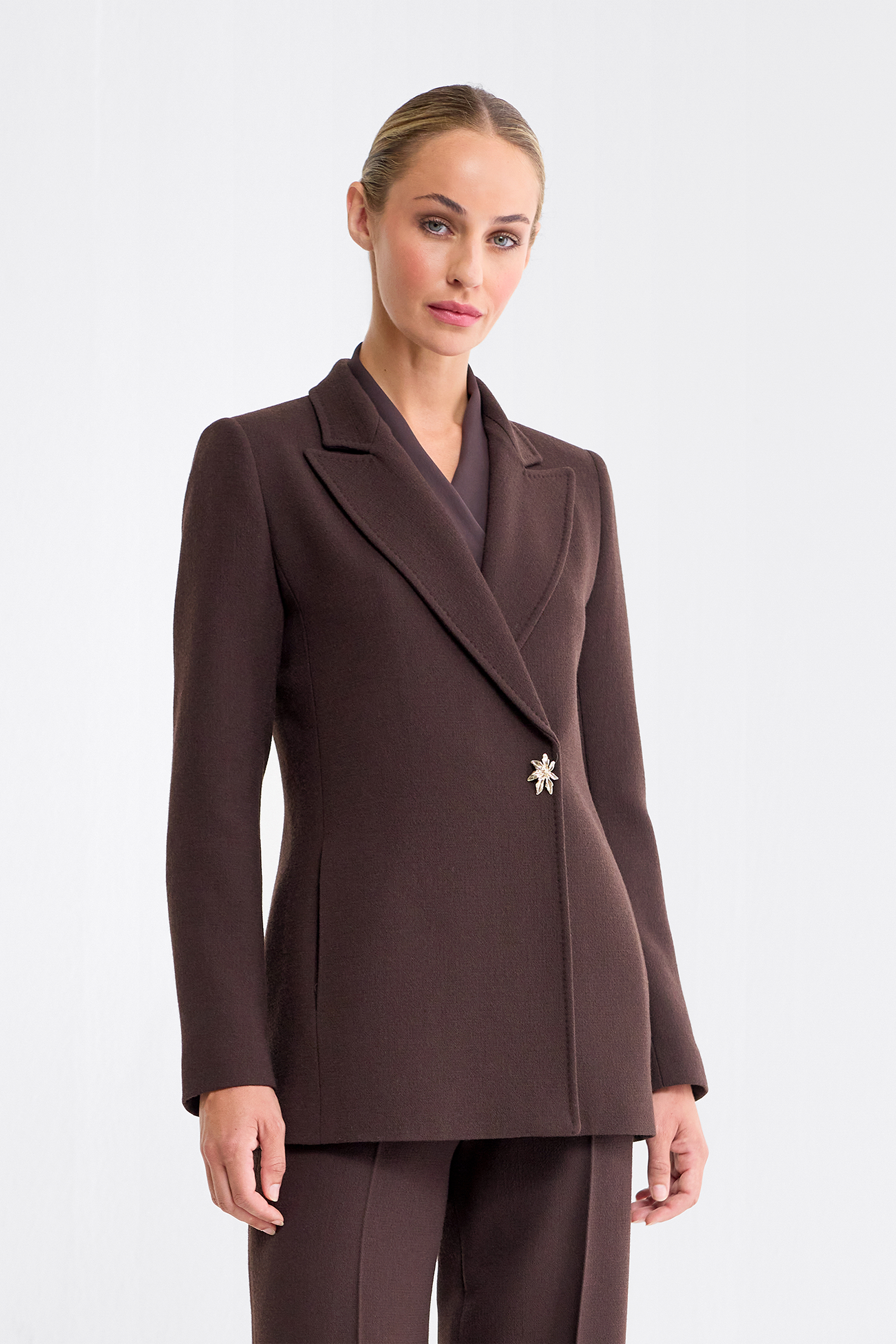 Olivia Single Breasted Wool Blazer in Espresso