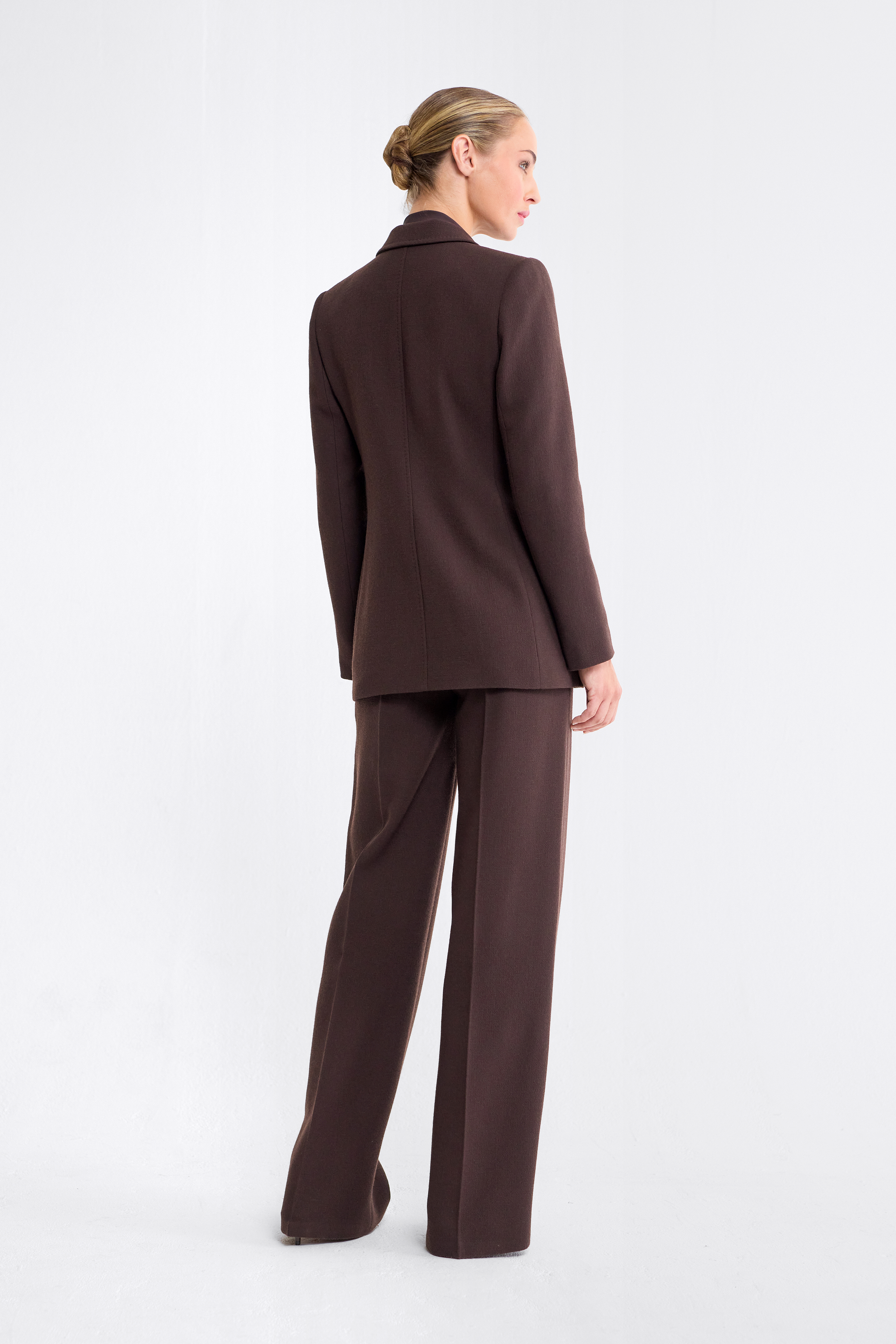 Olivia Single Breasted Wool Blazer in Espresso